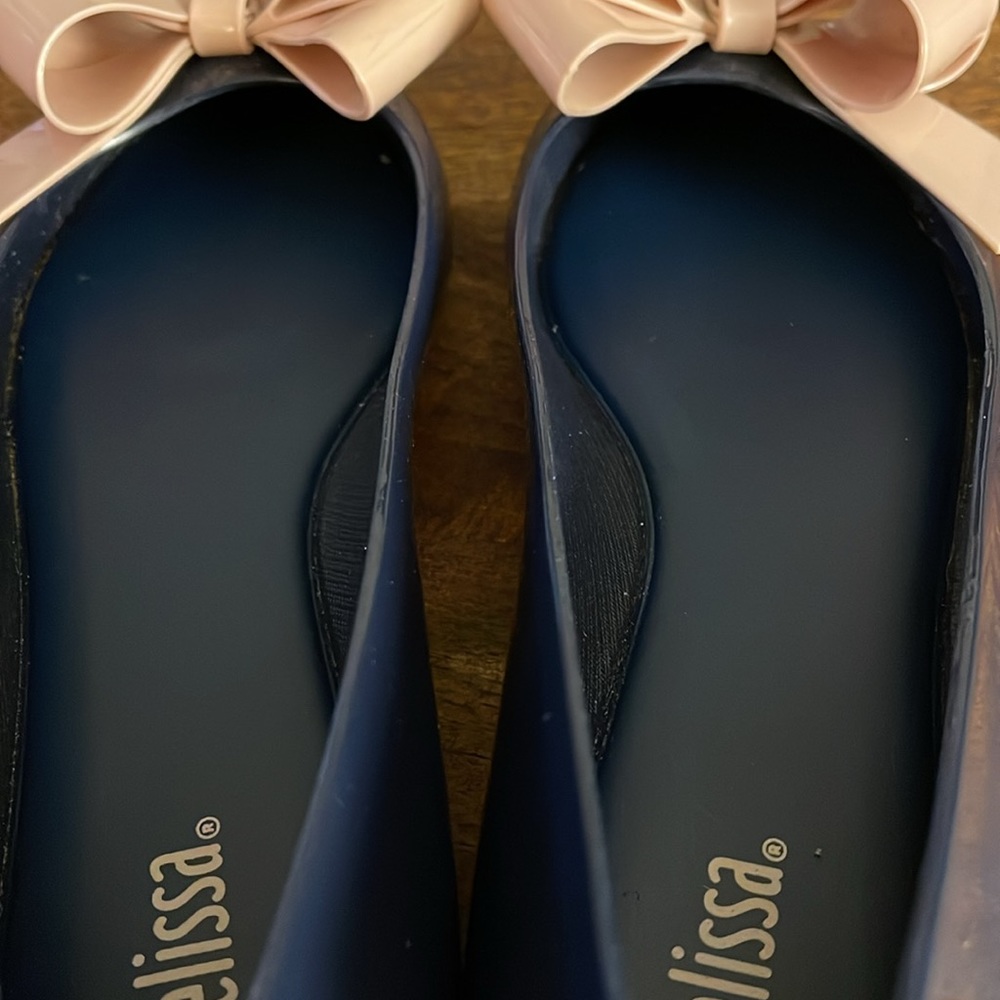 Melissa Space Love Ribbon Bow Ballet Flats - Navy/Nude, Size 7 - Picture 4 of 6